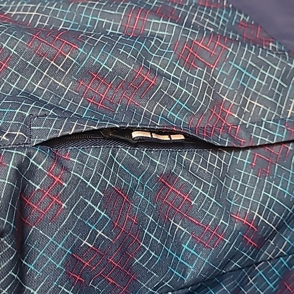 Columbia girls Winter Zip Up Hooded Jacket XL (18/20) - Picture 3 of 10